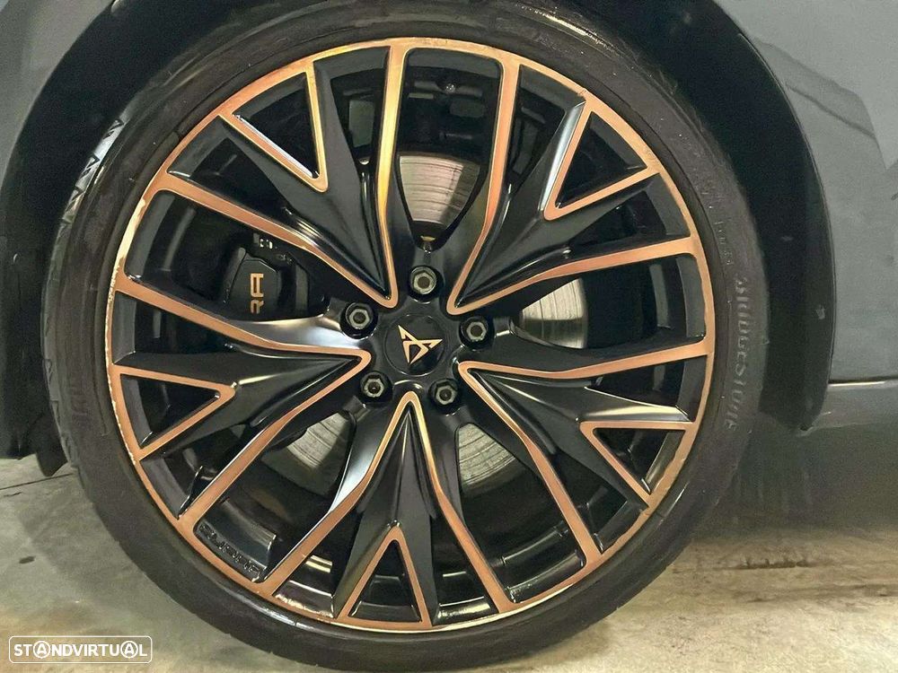 Cupra Leon 1.4 e-Hybrid DSG - 20