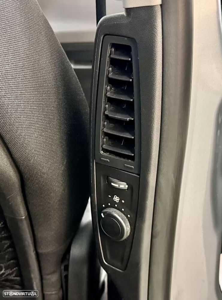 Citroën C4 Grand Picasso 1.6 e-HDi Intensive - 41
