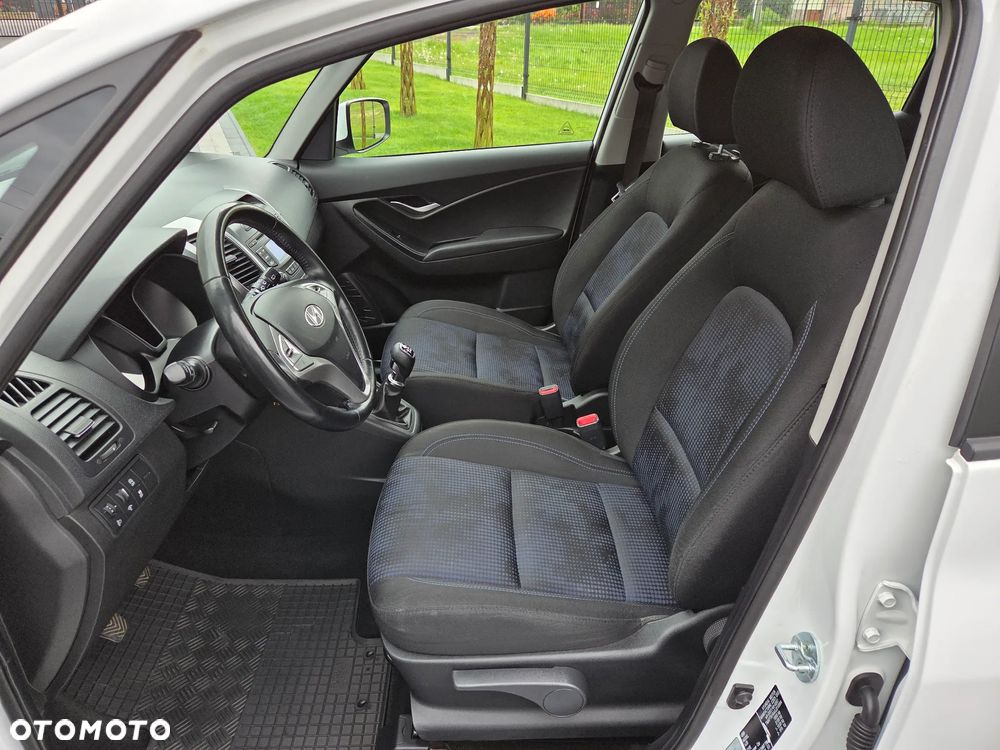 Hyundai ix20 1.4 CRDi Trend - 17