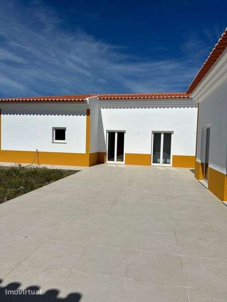 Moradia T4  Vale de Santarém - Santarém - Grande imagem: 4/6