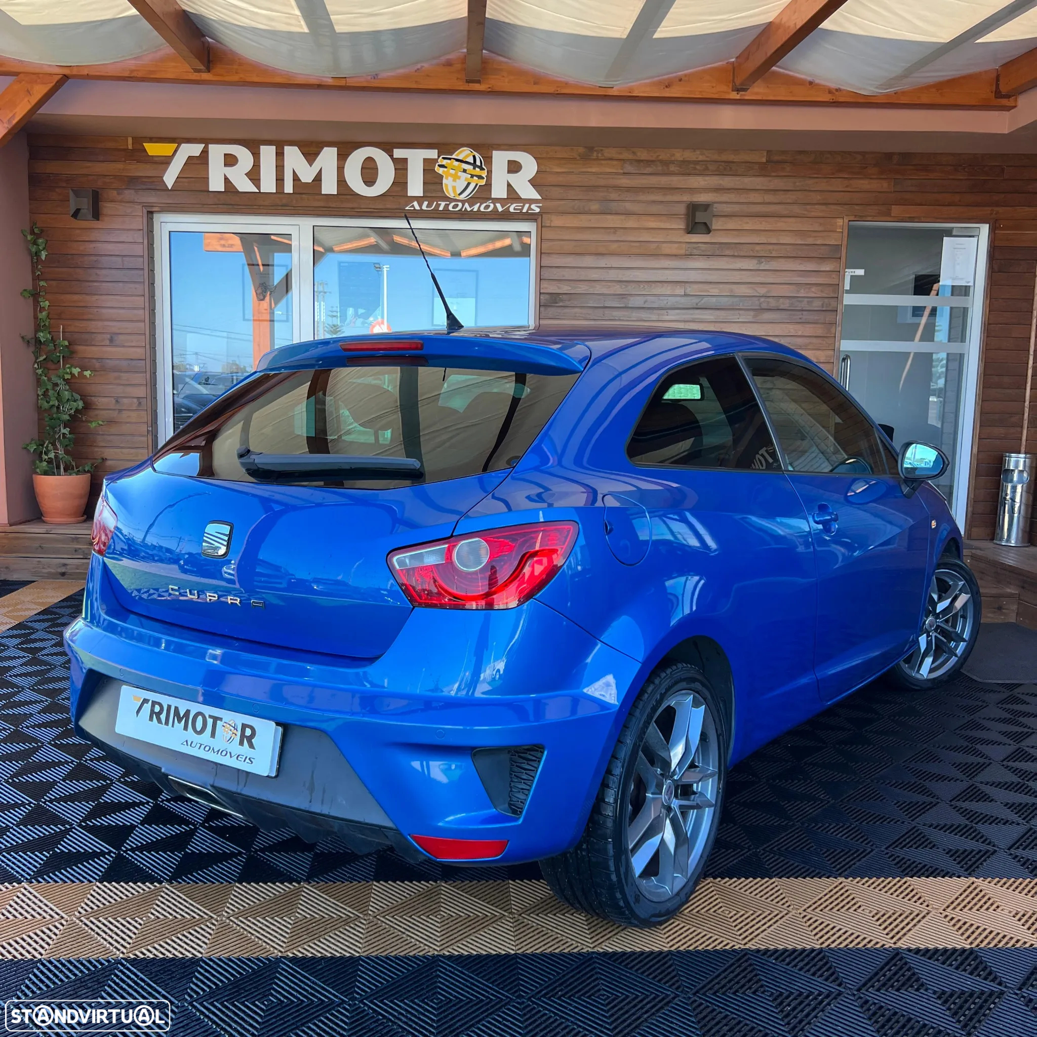 SEAT Ibiza SC 1.4 TSI Cupra DSG - 4