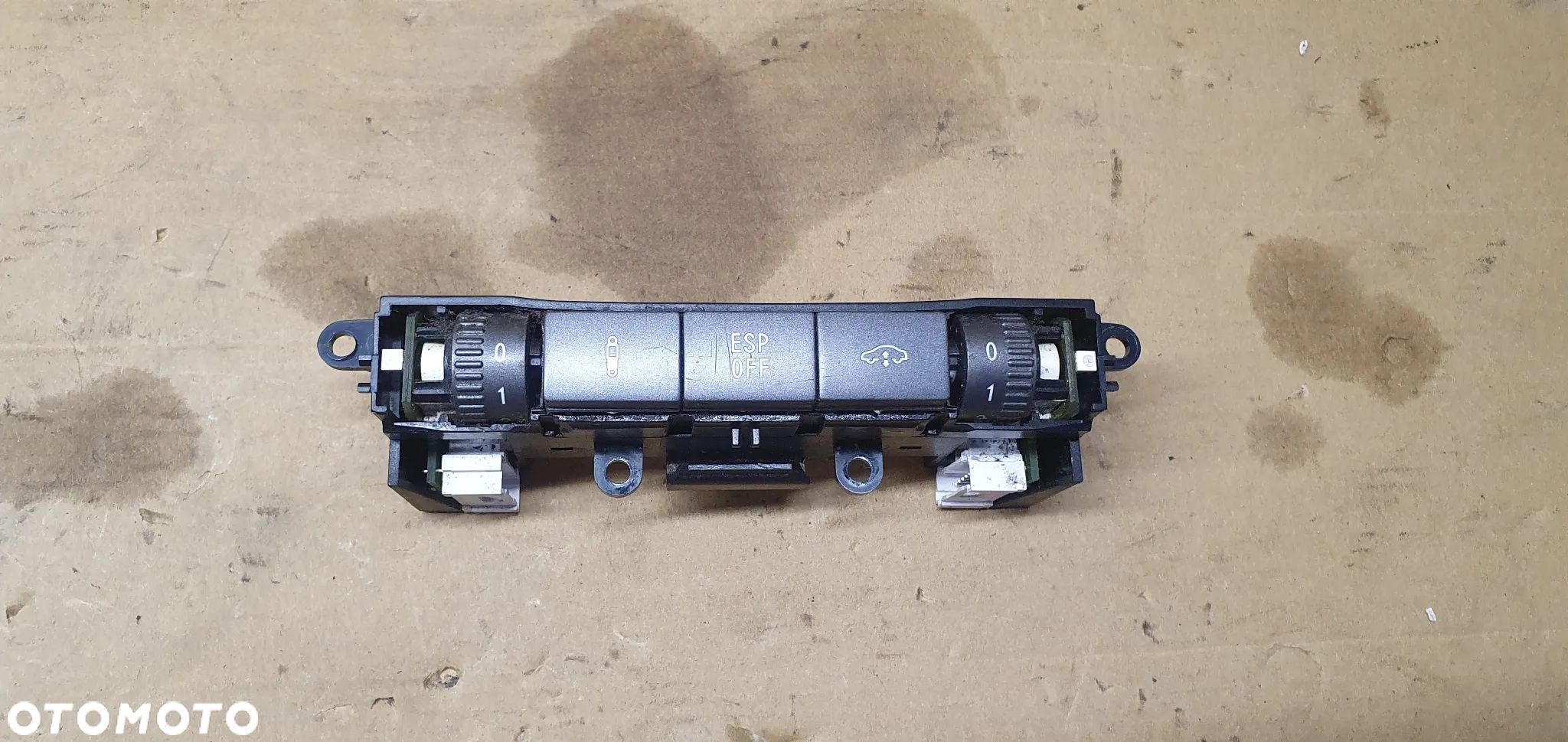 Przycisk przełącznik regulacji zawieszenia VW Phaeton 3D0959676K - 1