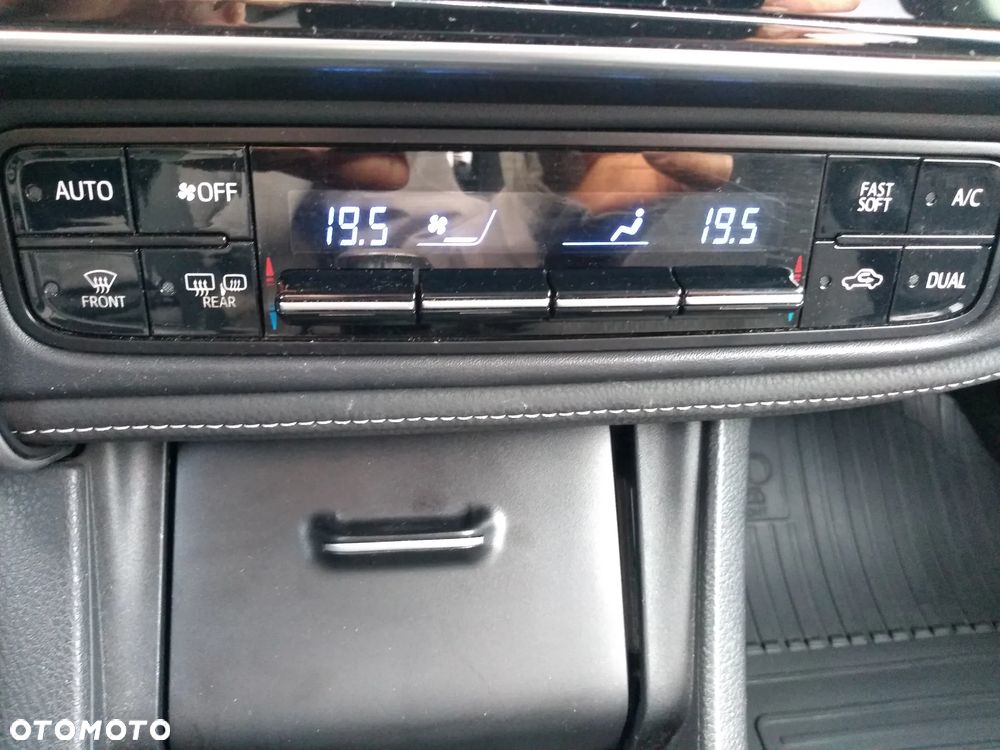 Toyota Corolla 1.6 Comfort - 5