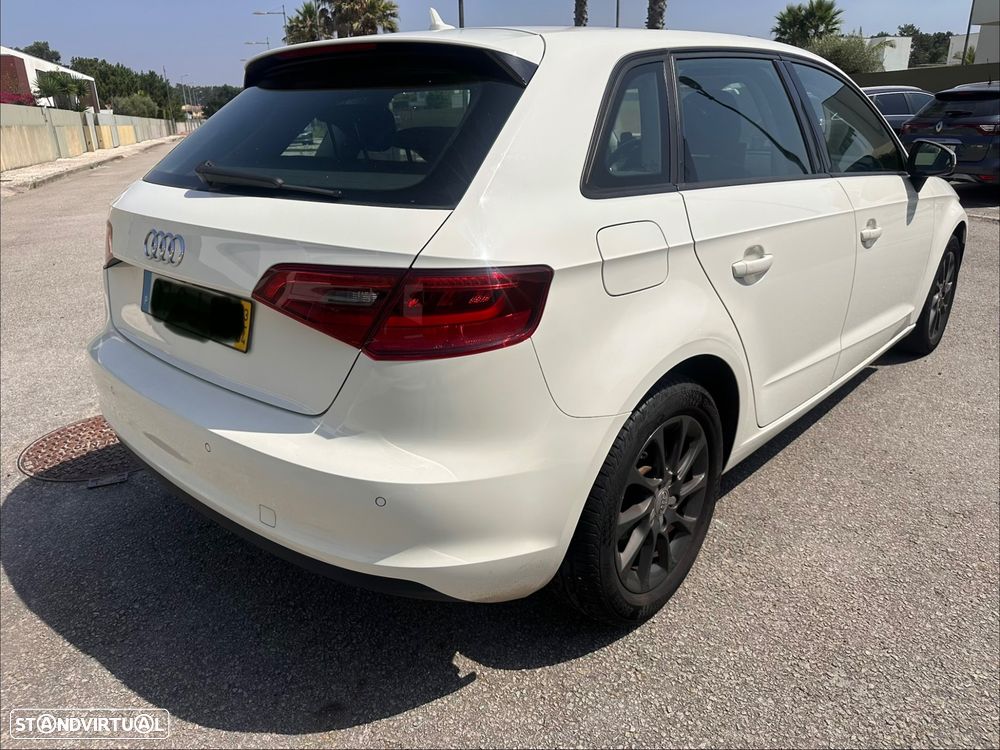 Audi A3 Sportback 2.0 TDI S tronic sport - 5