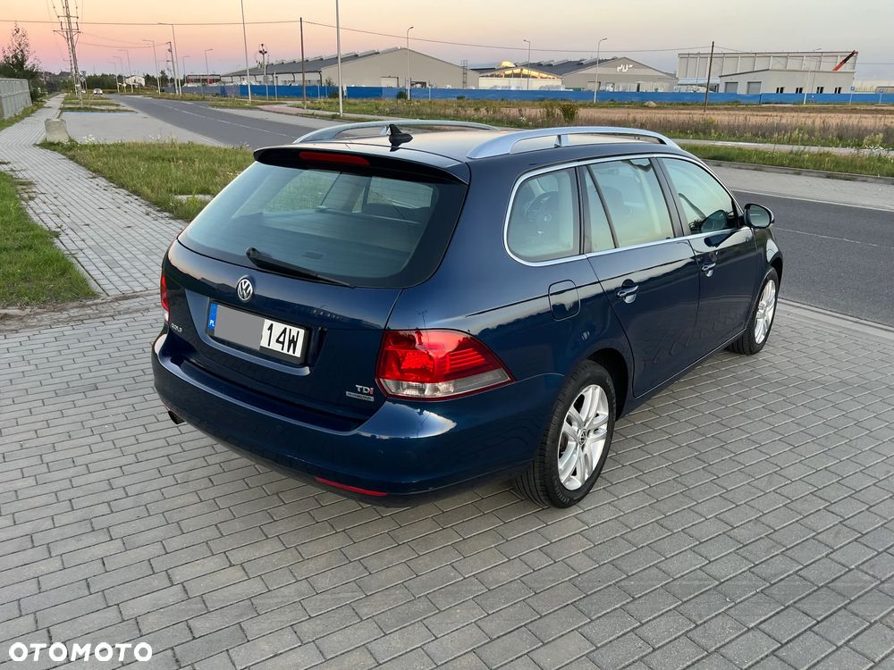 Volkswagen Golf VI 1.6 TDI BlueMot Comfortline DSG - 23