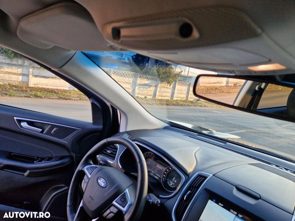 Ford Edge 2.0 TDCi Powershift Titanium - 28