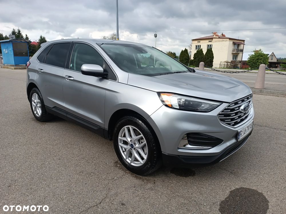 Ford Edge - 2