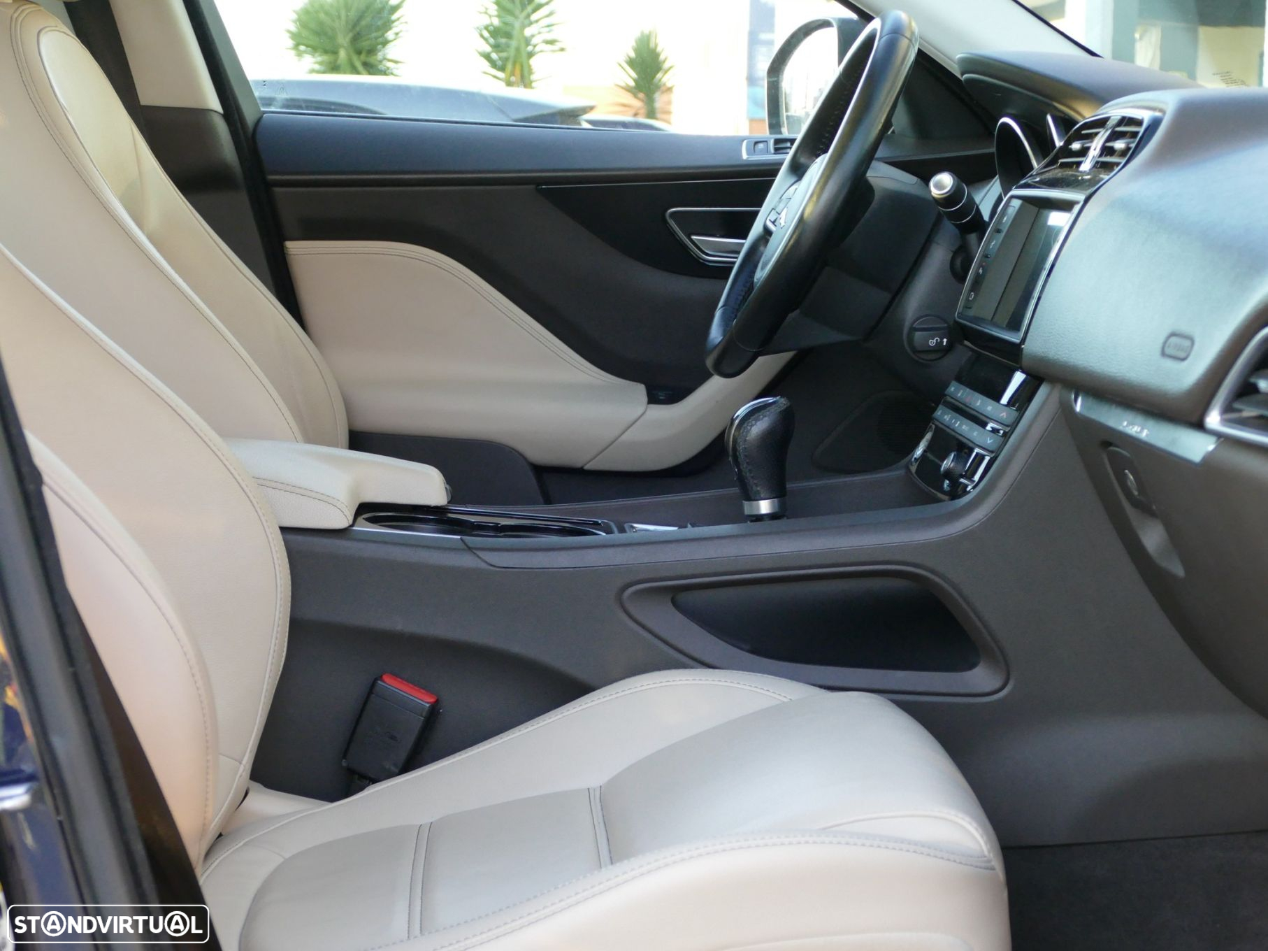 Jaguar F-Pace 2.0 i4D Prestige - 22