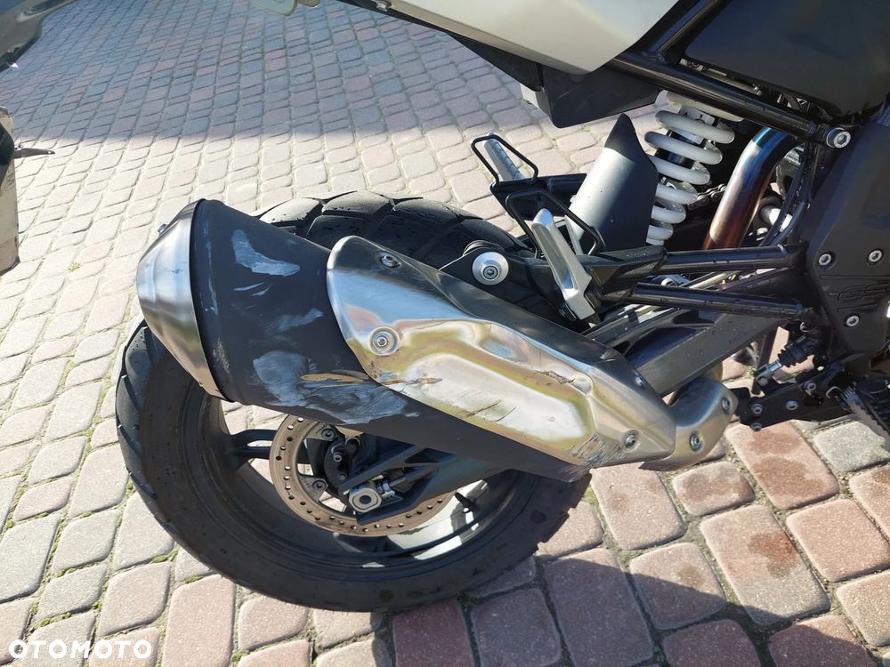 BMW G - 13