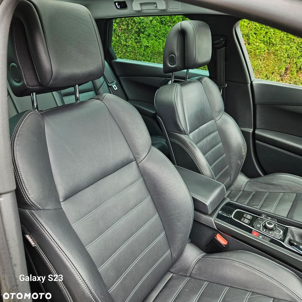 Peugeot 508 1.6 T Allure - 32