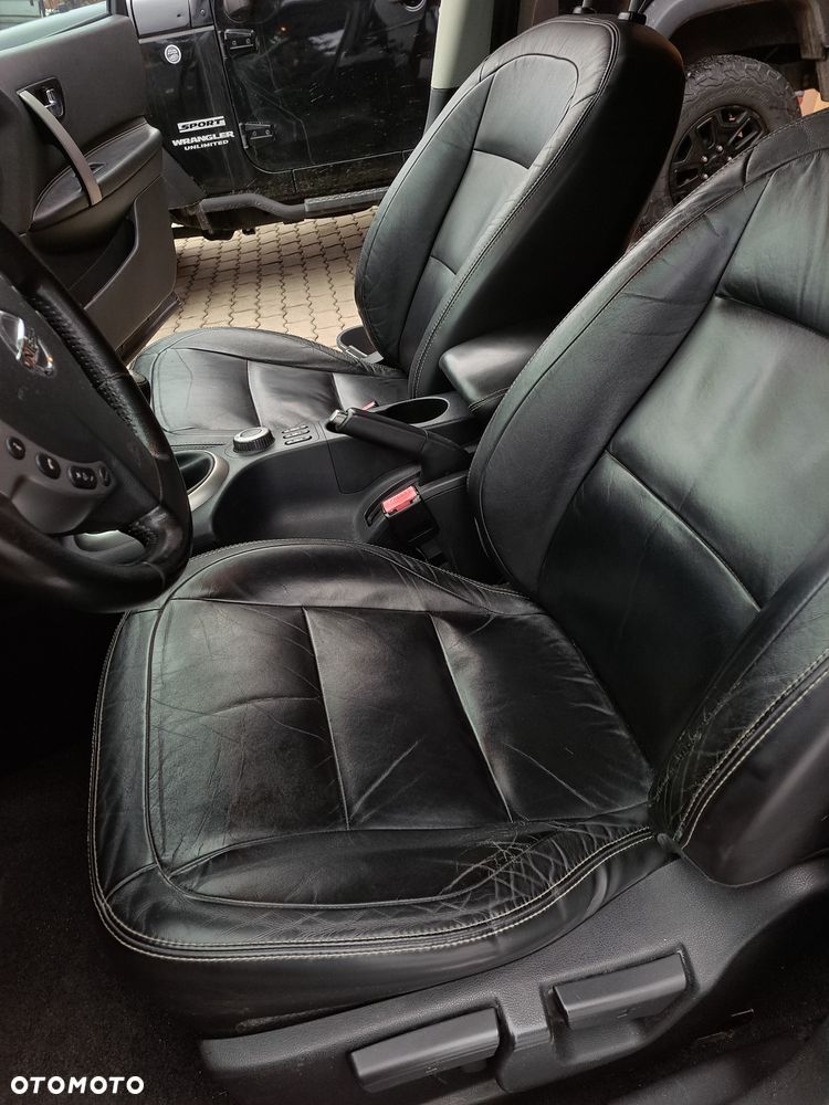 Nissan Qashqai 2.0 4x4 Tekna - 8