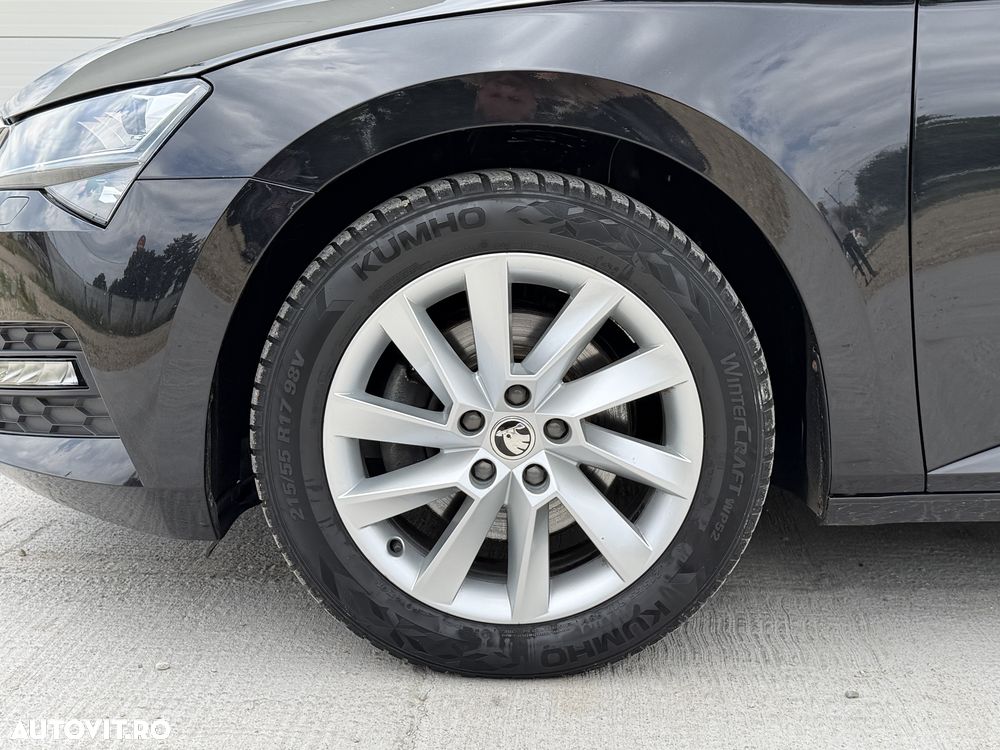 Skoda Superb 2.0 TDI DSG Ambition - 6