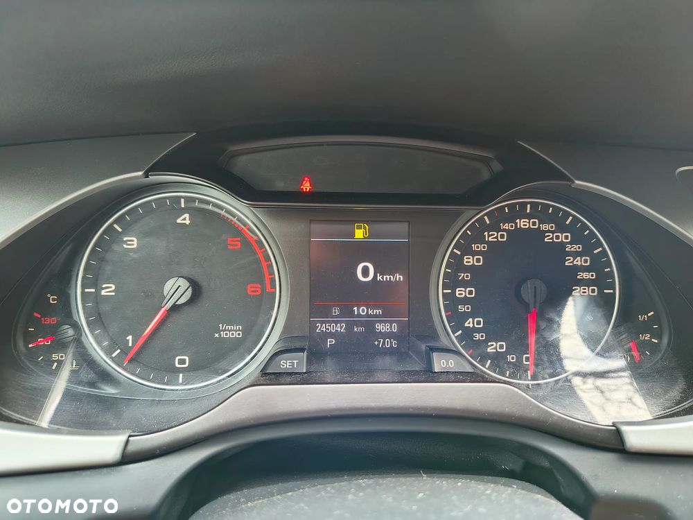 Audi A4 Avant 2.0 TDI DPF multitronic S line Sportpaket - 13