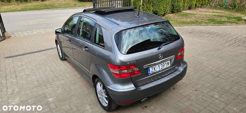 Mercedes-Benz Klasa B 180 BlueEFFICIENCY SPORT EDITION - 17