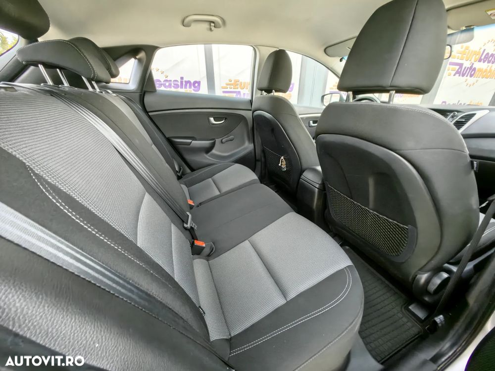 Hyundai i30 - 17