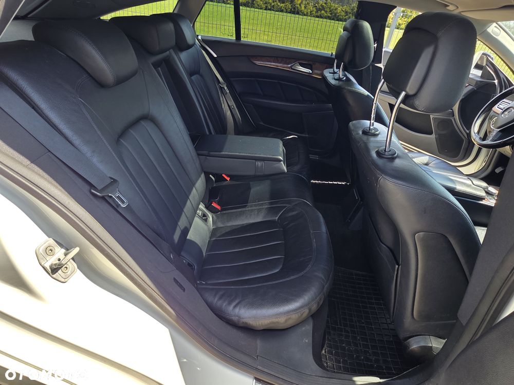 Mercedes-Benz CLS 350 CDI 4Matic DPF B.EFF 7G-TR Edition 1 - 14