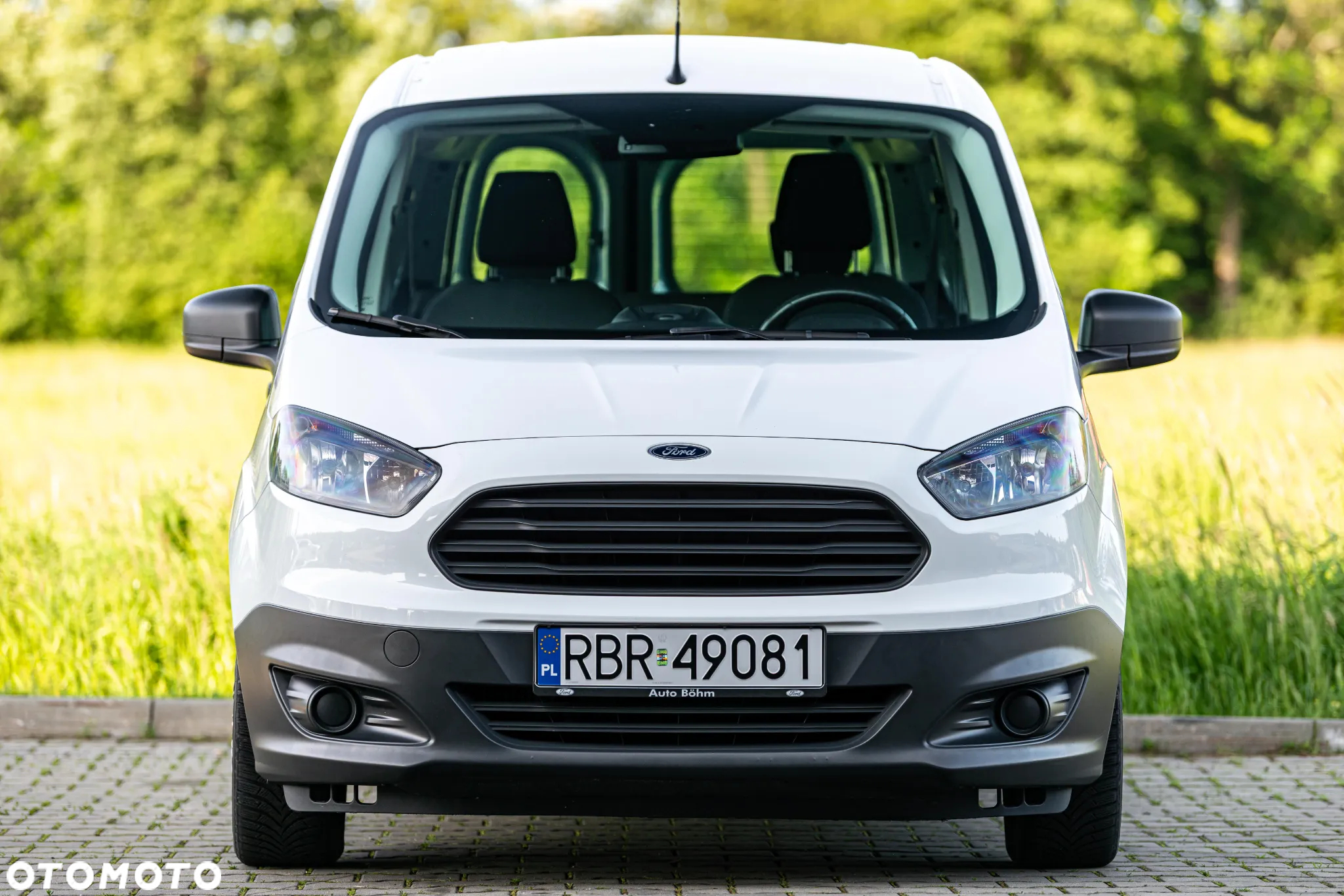 Ford Tourneo Courier 1.0 EcoBoost Trend - 14