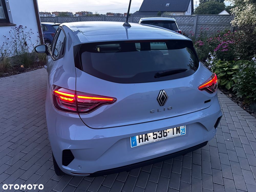 Renault Clio 1.6 E-TECH Full Hybrid 145 Techno - 12