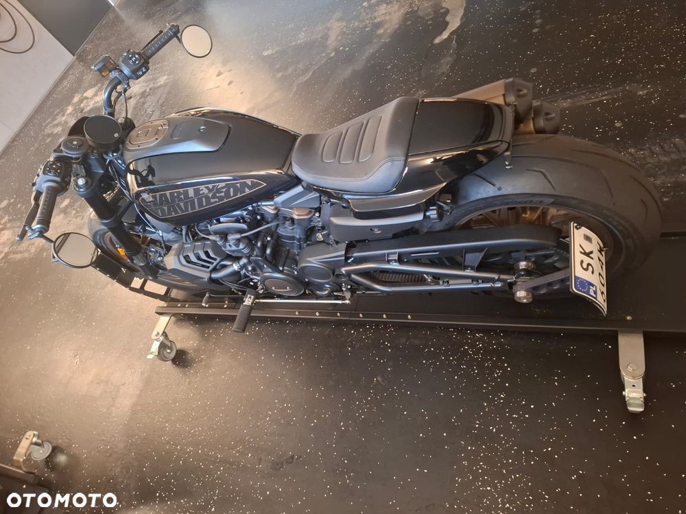 Harley-Davidson Sportster - 4