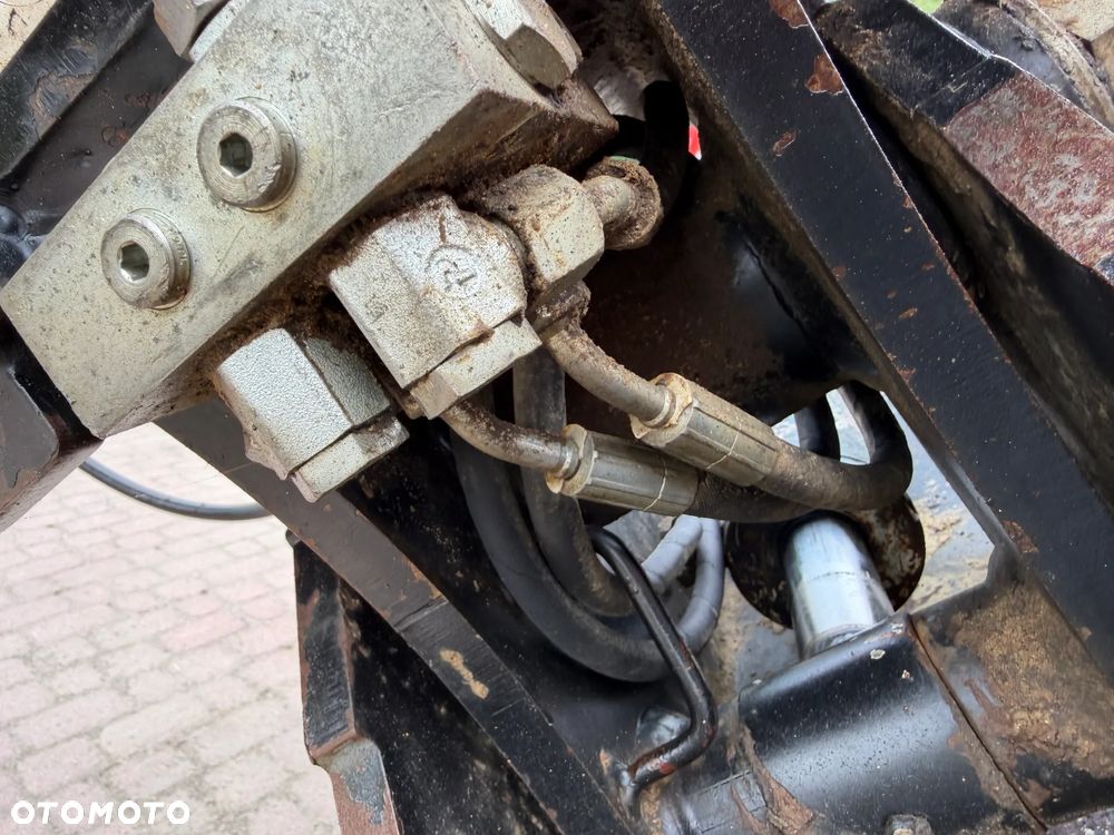 Yanmar VIO80-1A Koparka Gąsienicowa 8 ton jak Nowa z Salonu 2015 rok. KLIMATYZACJA. Łyżka skarpowa Hydrauliczna.  Szybko-złącze lenhoff hydrauliczne. Yanmar silnik 4 cylindry! Maszyna z Norwegii. Własna Pompa do tankowania ON. ani deka luzów i wycieków! OKAZJA Linia Hydr. Plus. Długie ramię PLUS. Oświetlenie LED. Wielka Okazja! Pełne sterowanie z dżojstików!! - 37