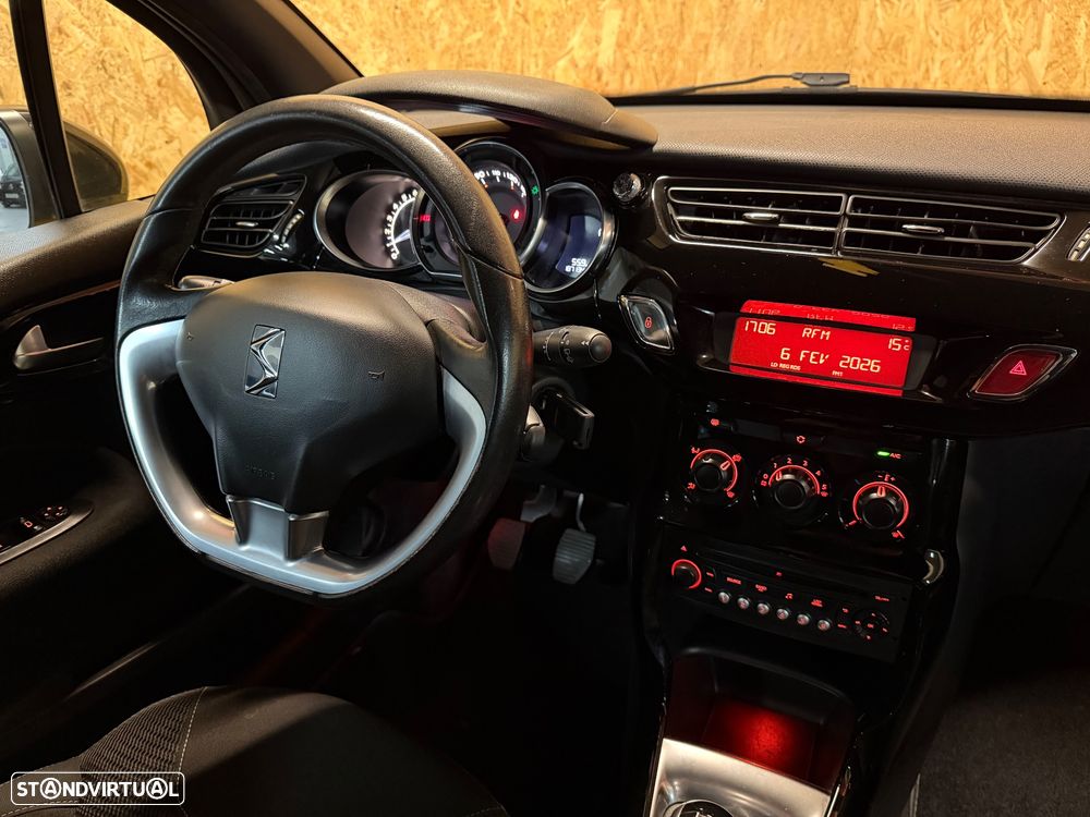 Citroën DS3 1.2 VTi So Chic - 19