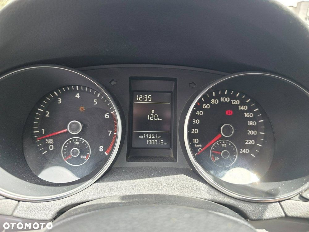 Volkswagen Golf 1.4 TSI MATCH - 9