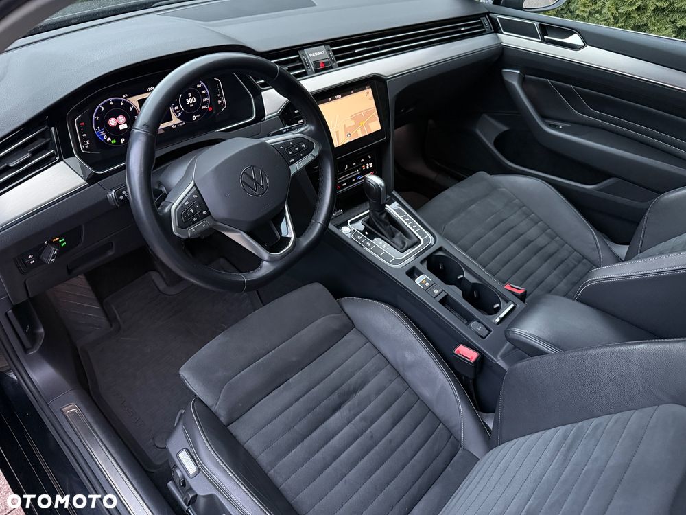 Volkswagen Passat 2.0 TSI Elegance DSG - 31