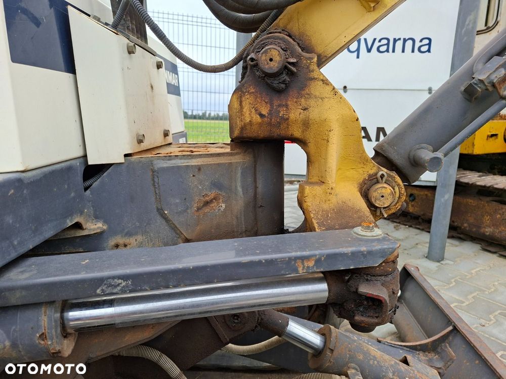 Yanmar B-22 - 32
