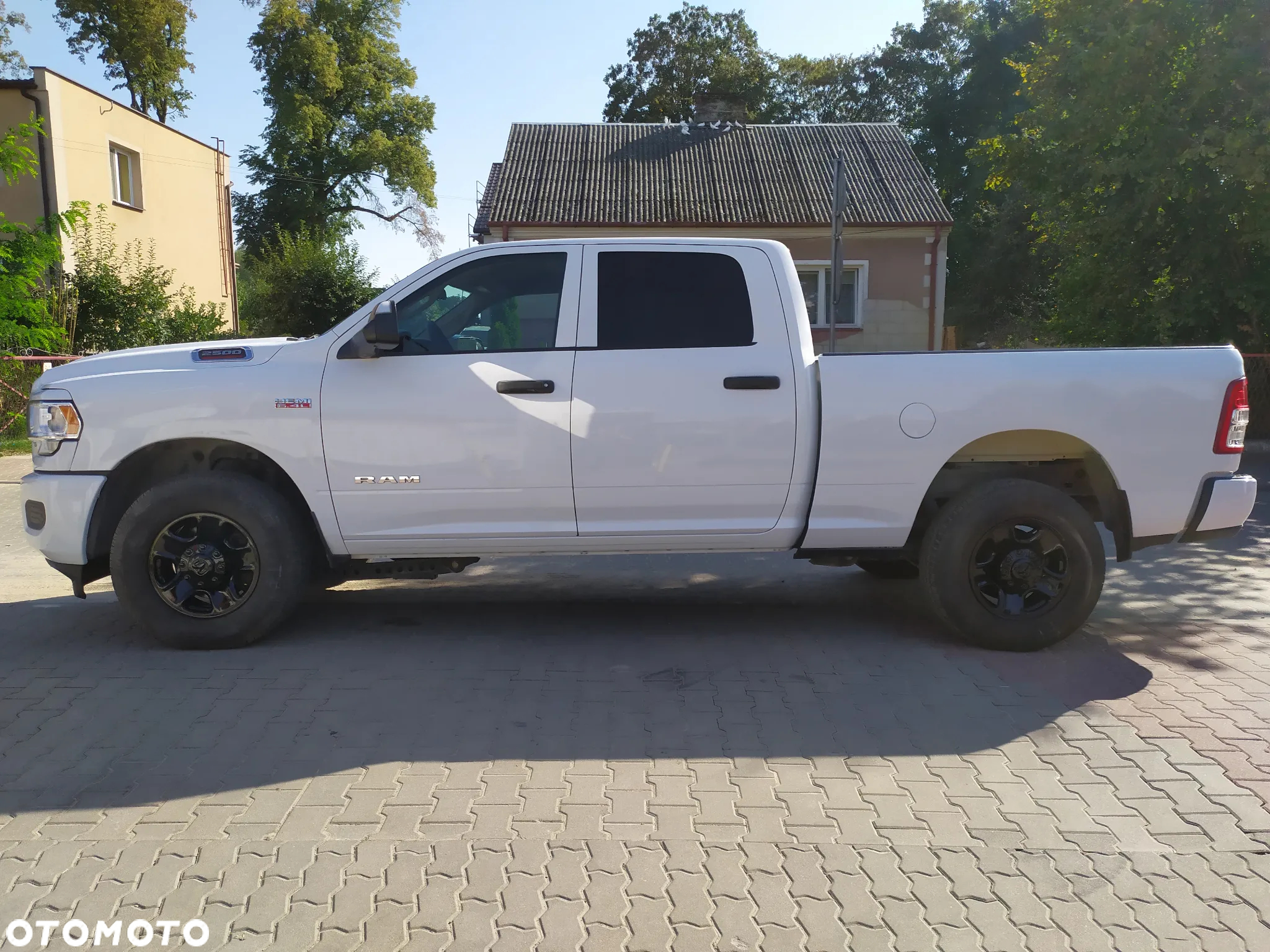 Dodge RAM - 3