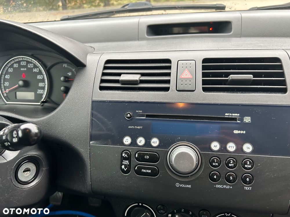 Suzuki Swift 1.3 Classic - 14