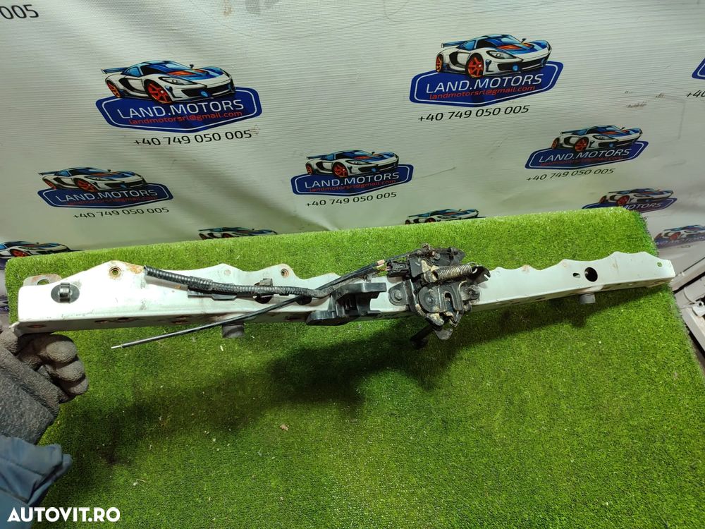 INCUIETOARE CAPOTA TOYOTA AURIS 2013 HYBRID 1.6 BENZINA / Hatchback / 2012-2018 - 4