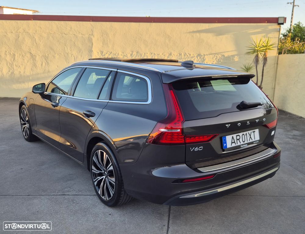 Volvo V60 2.0 T6 AWD TE Plus Bright - 4