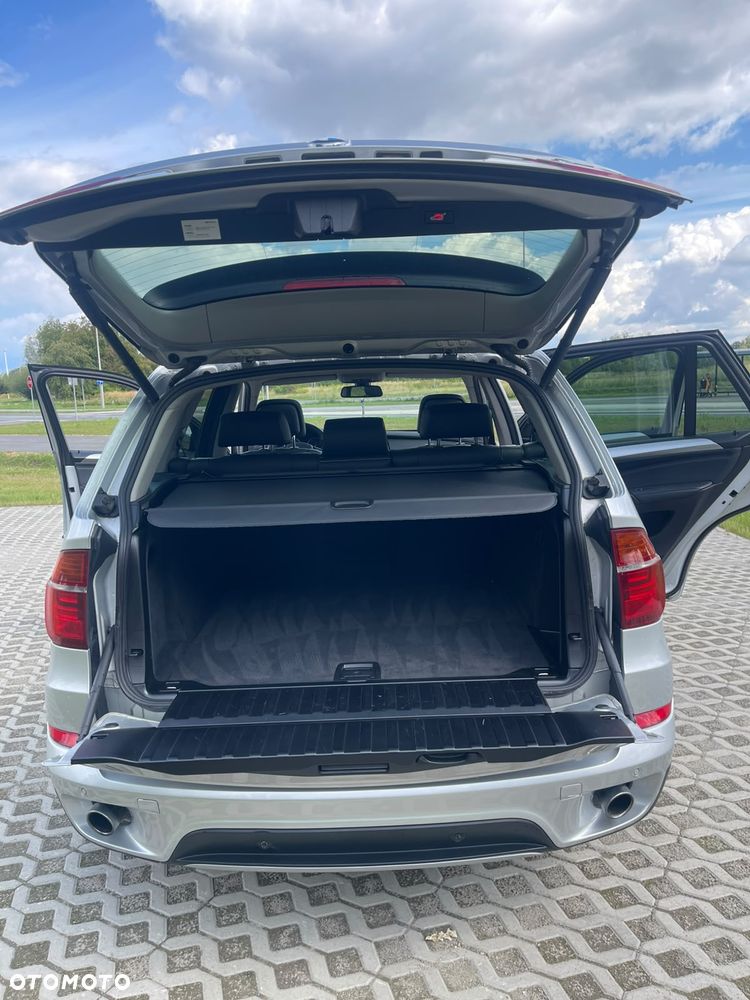 BMW X5 xDrive30d - 16