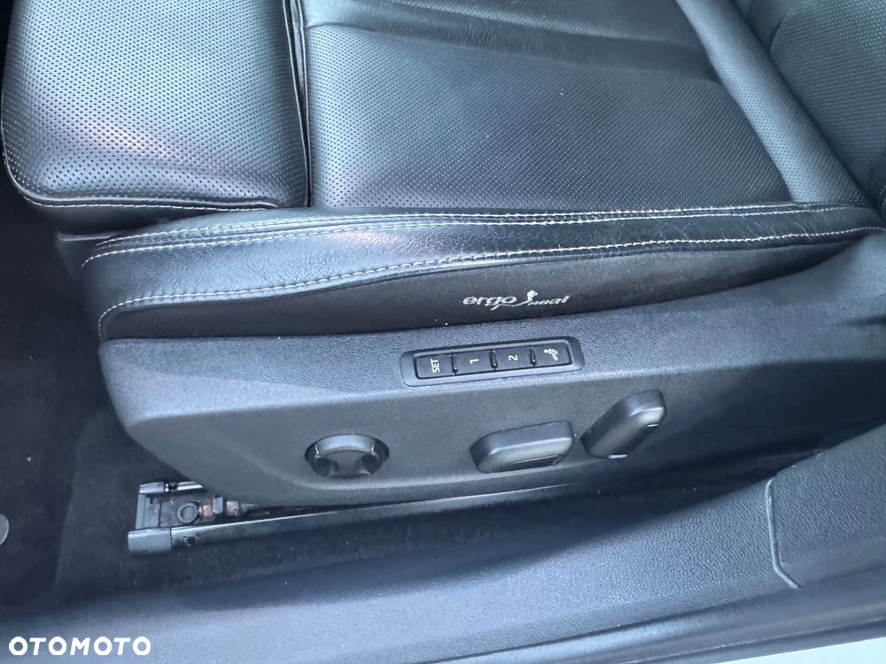 Skoda Octavia 2.0 TDI SCR Style DSG - 22