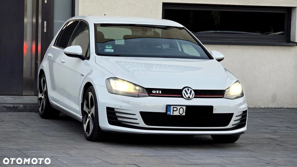 Volkswagen Golf 2.0 TSI BMT GTI DSG - 1