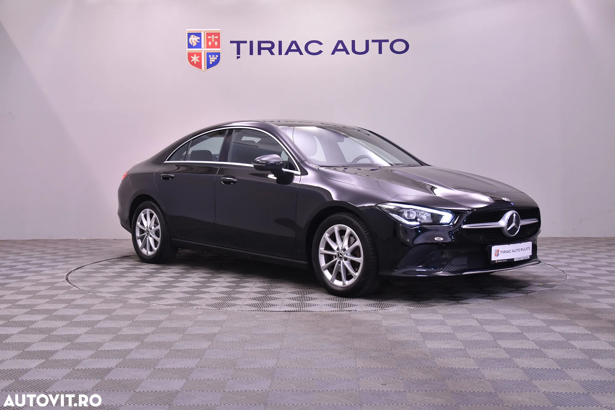 Mercedes-Benz CLA 200 7G-DCT - 7