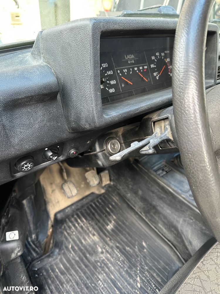Lada Niva 1.7 4x4 - 5