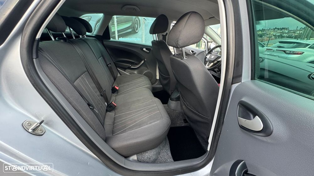 SEAT Ibiza ST 1.6 TDI Copa DPF - 18