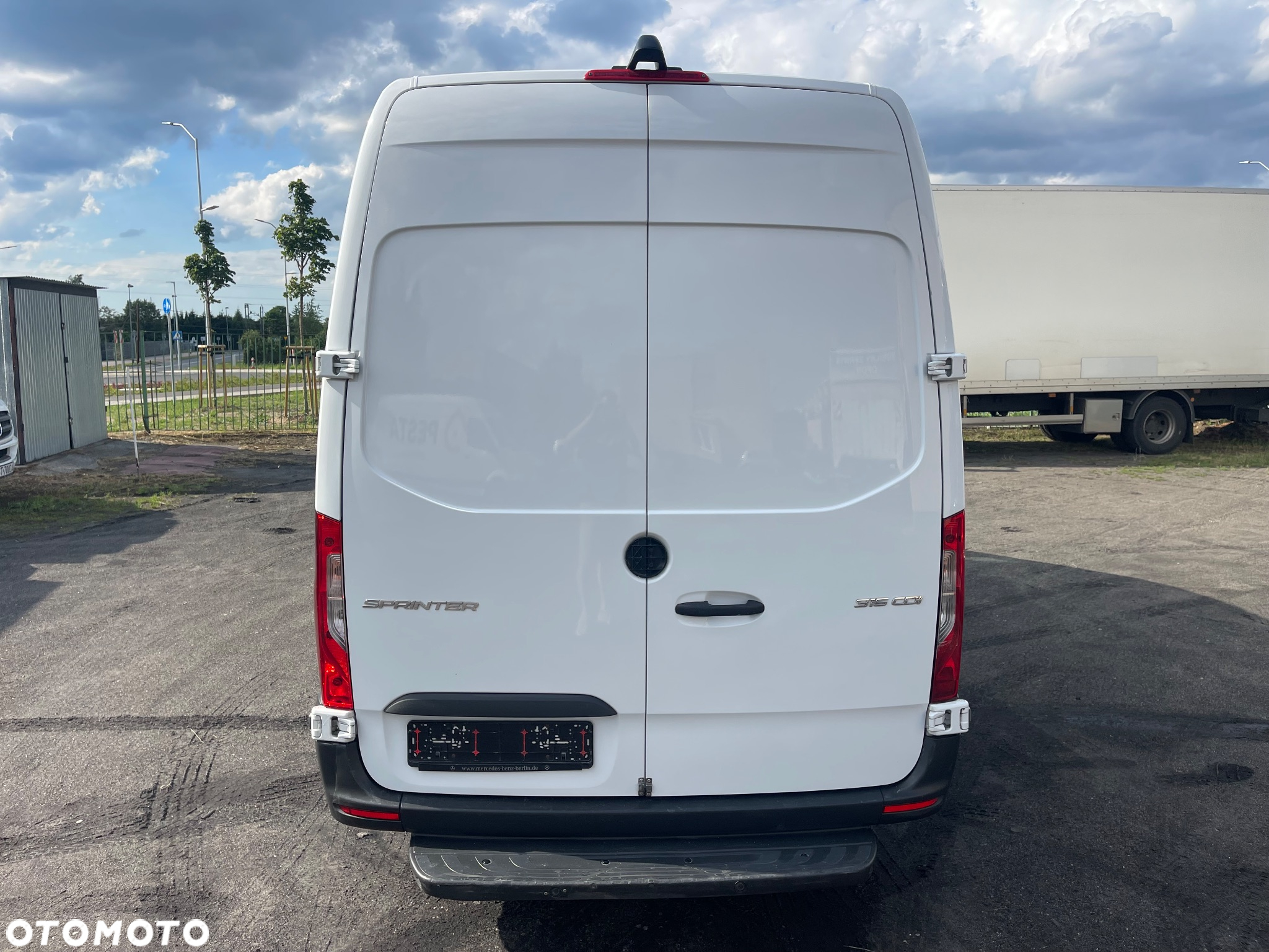 Mercedes-Benz Sprinter 315 - 15