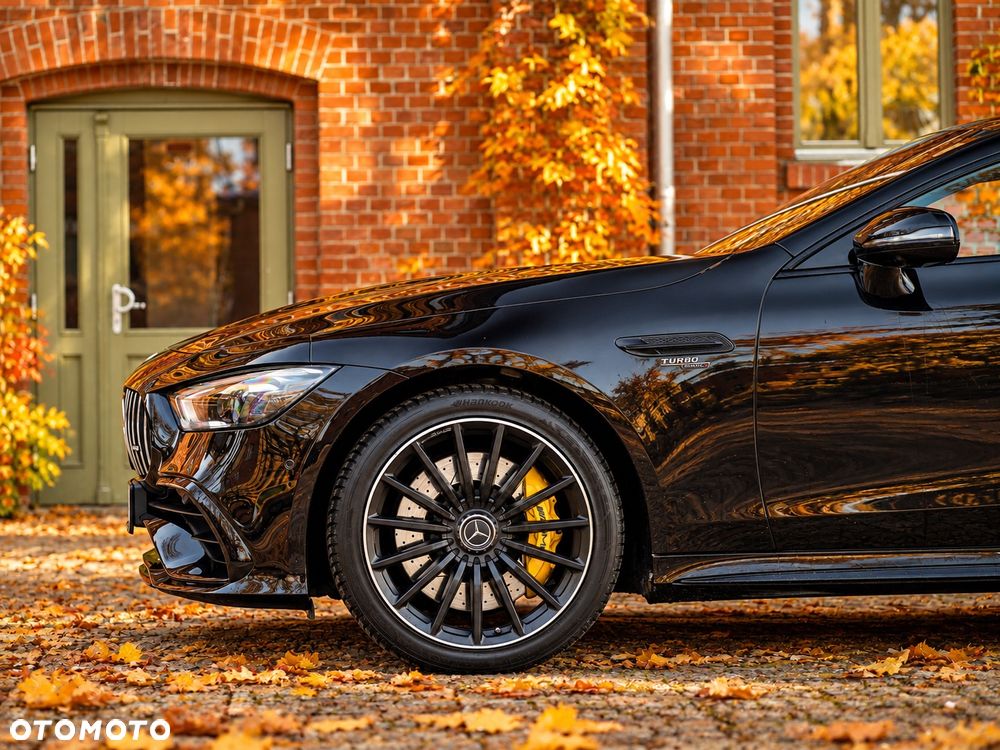 Mercedes-Benz AMG GT - 7
