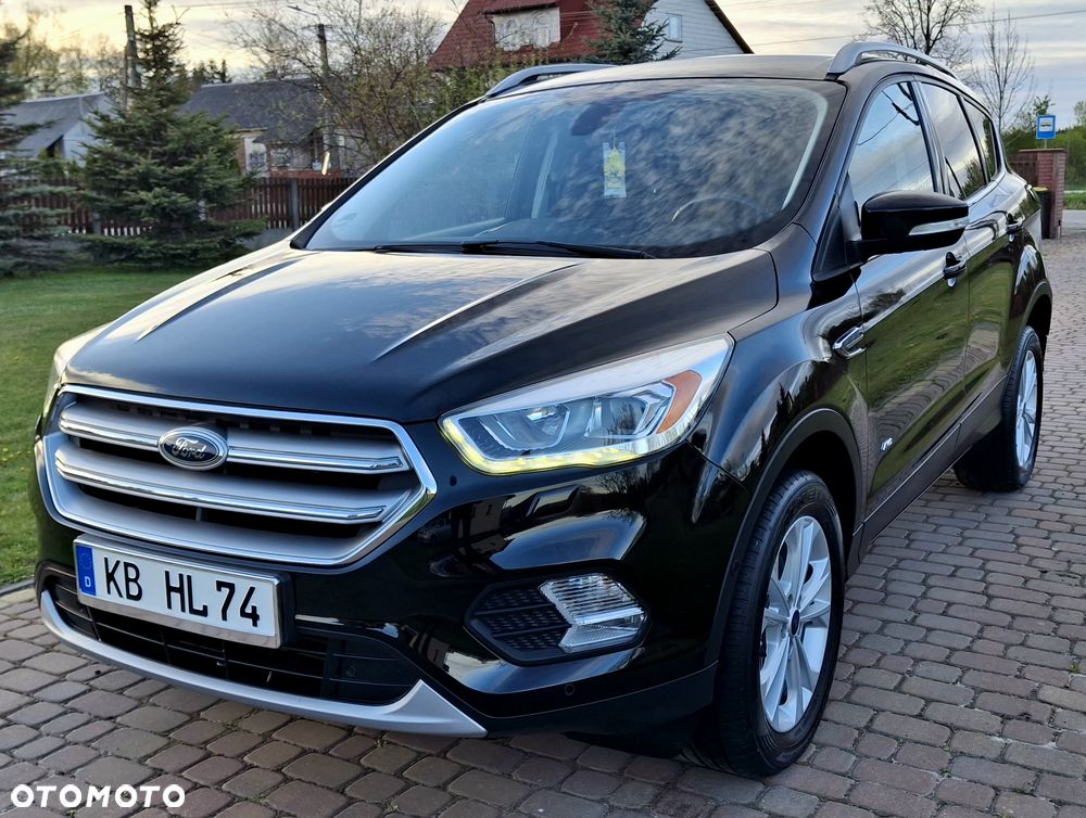 Ford Kuga 2.0 TDCi 2x4 Titanium - 2