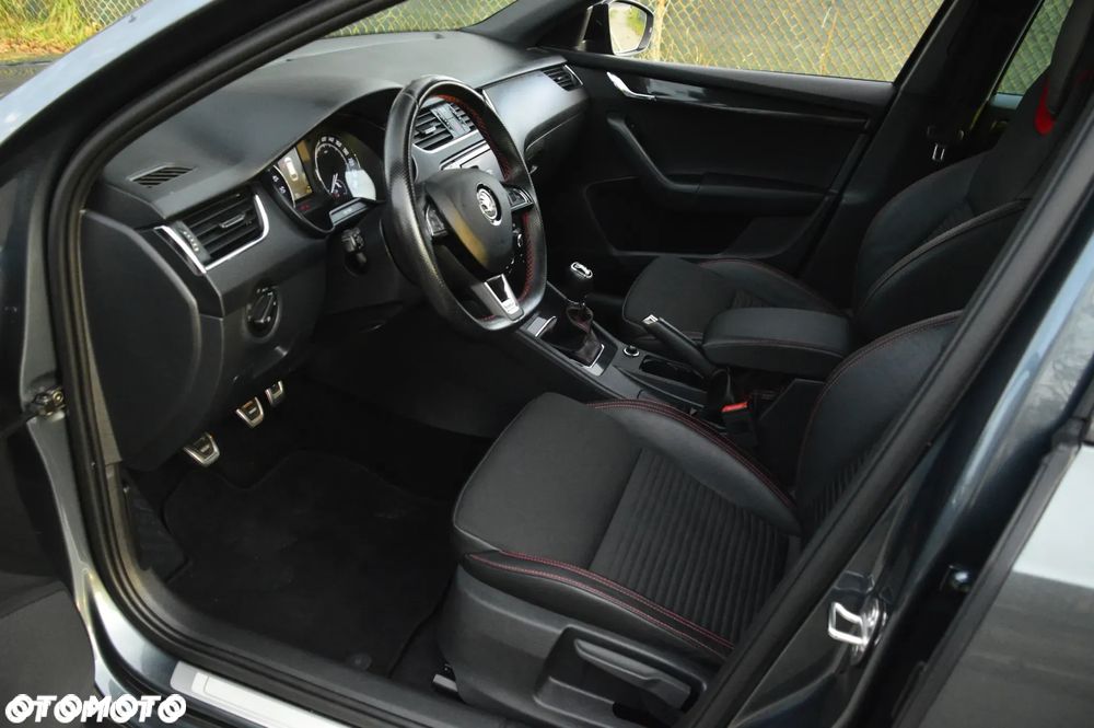 Skoda Octavia 2.0 TDI (Green tec) RS - 22