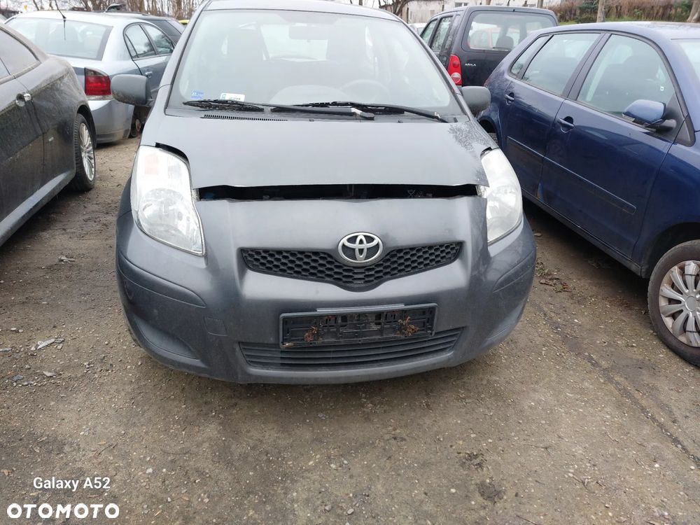 Zderzak TOYOTA YARIS 2 LIFT 1,0B 09R. maska,lampy,drzwi,klapa..... - 1
