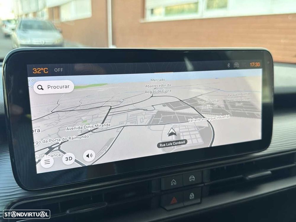 Jeep Avenger 1.2 GSE T3 Altitude - 15