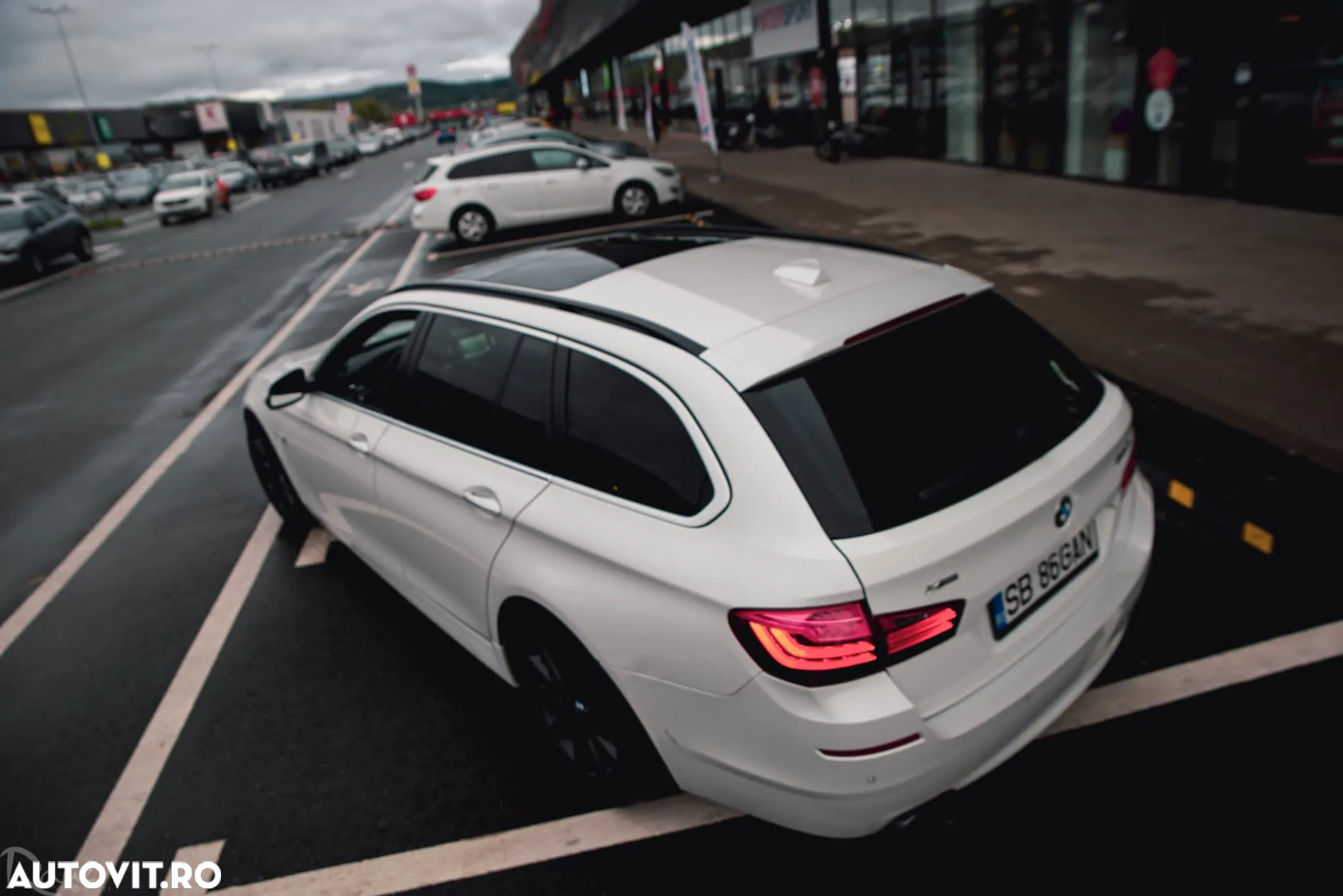BMW Seria 5 - 16