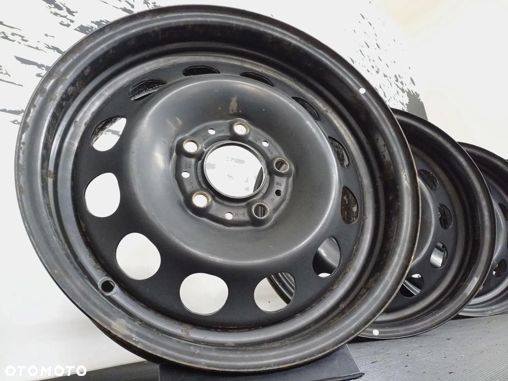felgi stalowe OEM 16 5x120 BMW E87 E81 E82 E88 S608 - 1
