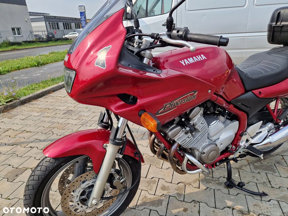 Yamaha XJ - 12
