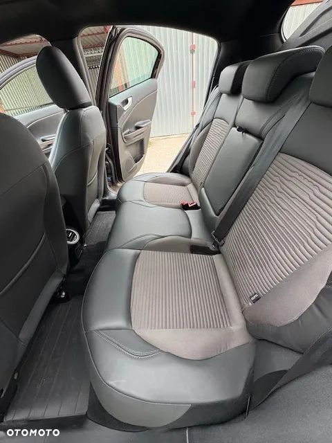 Alfa Romeo Giulietta 1.4 TB MultiAir Exclusive - 18