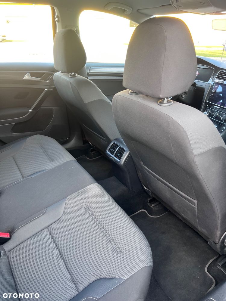 Volkswagen Golf 1.6 TDI BMT Highline - 9