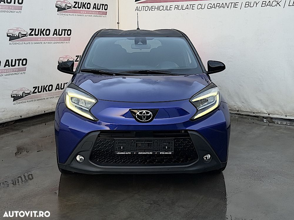 Toyota Aygo X 1.0l CVT Exclusive - 2